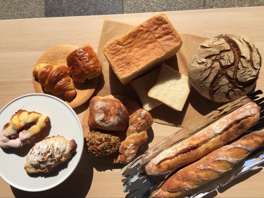 こんなパン屋さんを待っていた 生食パンが感動的に美味しい と 日本人コミュニティで話題の Fine Dining Bakery Singalife Online